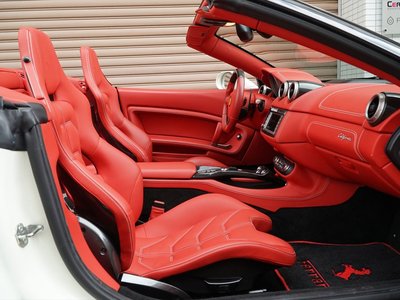 2013 Ferrari CALIFORNIA 30 缩略图 15
