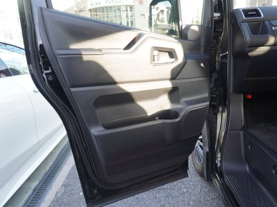 صورة مصغرة 24 لـ 2023 Toyota GRAND ACE
