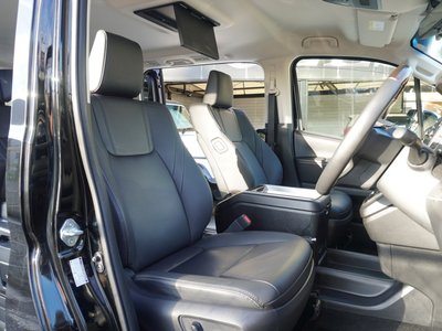 صورة 4 لـ 2023 Toyota GRAND ACE