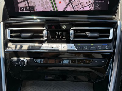2023 BMW 8 SERIES thumbnail 32
