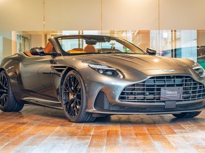 صورة 6 لـ 2024 Aston Martin DB12 VOLANTE