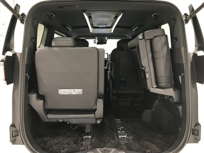 صورة 64 لـ 2023 Toyota VELLFIRE