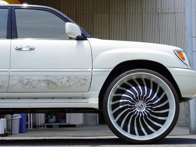 صورة 23 لـ 1999 Lexus LX