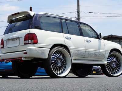 صورة 18 لـ 1999 Lexus LX