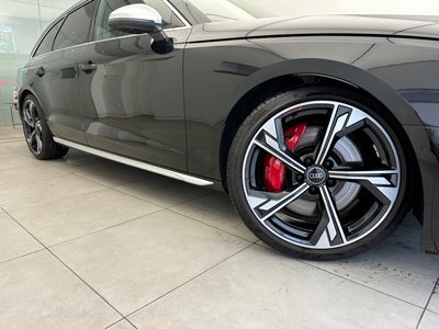 صورة 10 لـ 2024 AUDI S4 AVANT