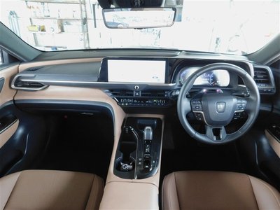 2025 Toyota CROWN SPORT — фото 6