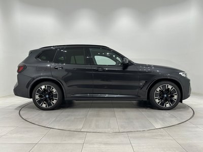 2026 BMW IX3 photo 8