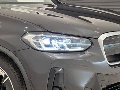 2026 BMW IX3 photo 13
