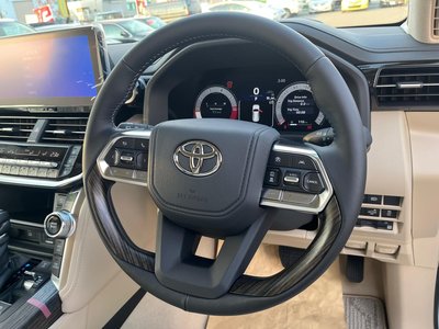 2025 Toyota LAND CRUISER 300 照片 16