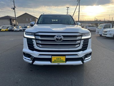 2025 Toyota LAND CRUISER 300 照片 2