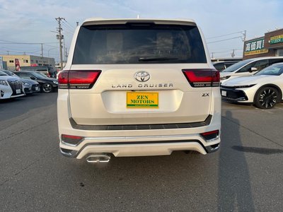 2025 Toyota LAND CRUISER 300 照片 8
