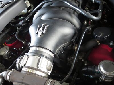 صورة 16 لـ 2017 Maserati GRANTURISMO