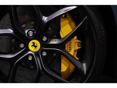 2017 Ferrari GTC4 LUSSO 照片 35