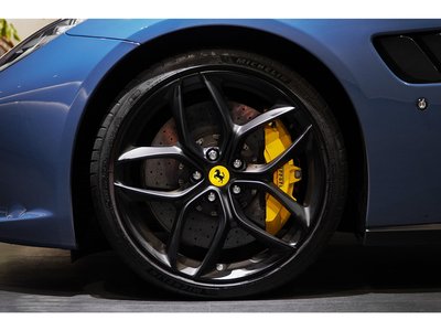 2017 Ferrari GTC4 LUSSO 照片 8