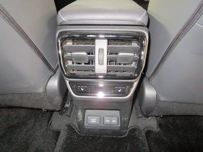 2023 Lexus NX 照片 37