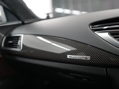 صورة 32 لـ 2016 AUDI RS7 SPORTBACK