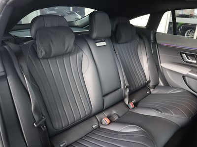 2025 Mercedes-BENZ EQS photo 14