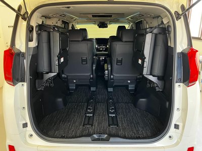 صورة 51 لـ 2021 Toyota ALPHARD