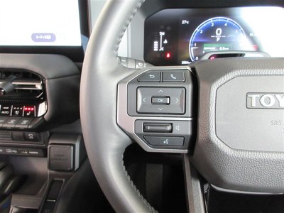 صورة مصغرة 24 لـ 2024 Toyota LAND CRUISER 250