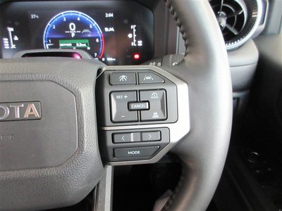 صورة مصغرة 25 لـ 2024 Toyota LAND CRUISER 250