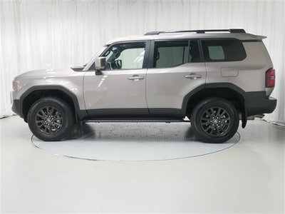 صورة مصغرة 2 لـ 2024 Toyota LAND CRUISER 250