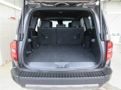 صورة مصغرة 19 لـ 2024 Toyota LAND CRUISER 250