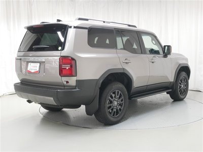 صورة مصغرة 3 لـ 2024 Toyota LAND CRUISER 250