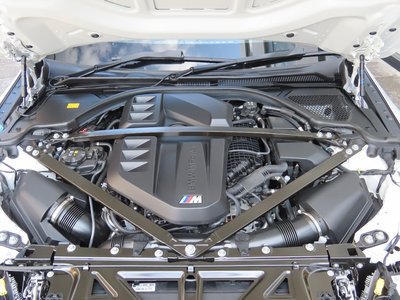 صورة 10 لـ 2024 BMW M4 COUPE