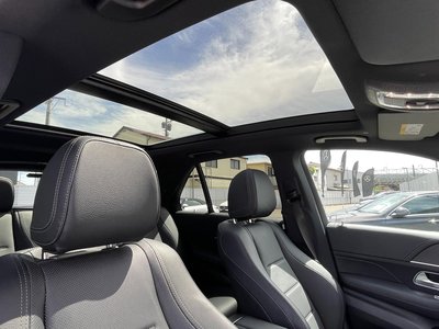2026 Mercedes-BENZ GLE — миниатюра 4
