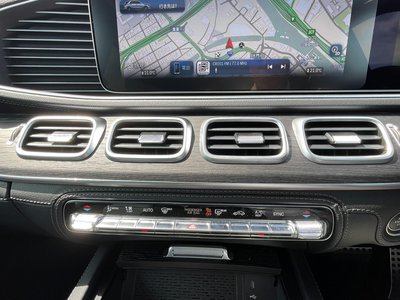 2026 Mercedes-BENZ GLE — миниатюра 48