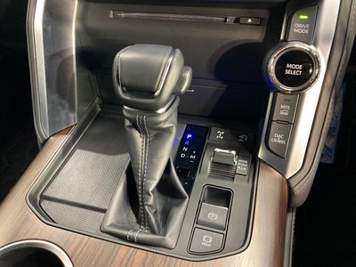 2024 Toyota LAND CRUISER 300 thumbnail 56
