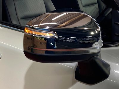 2024 Toyota LAND CRUISER 300 thumbnail 23