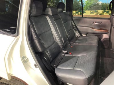 2024 Toyota LAND CRUISER 300 photo 10
