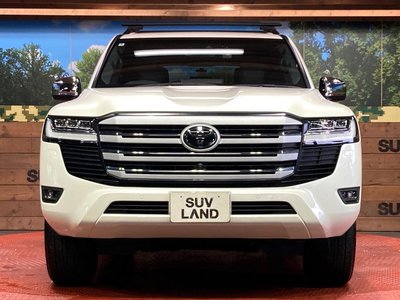 2024 Toyota LAND CRUISER 300 photo 15