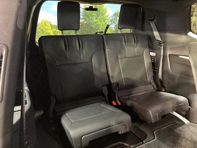 2024 Toyota LAND CRUISER 300 photo 11