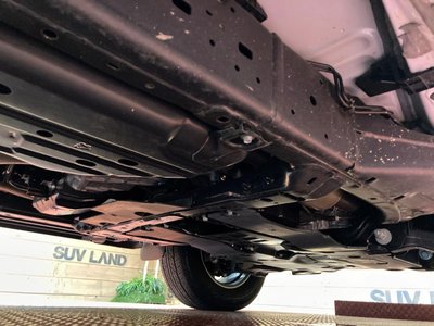 2024 Toyota LAND CRUISER 300 thumbnail 33
