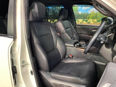 2024 Toyota LAND CRUISER 300 photo 9