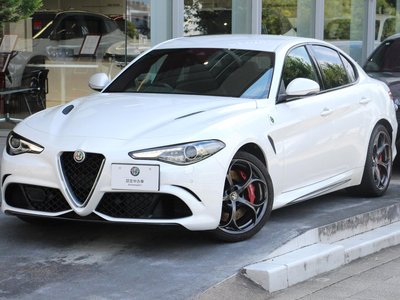 2019 ALFA Romeo JULIA — фото 1
