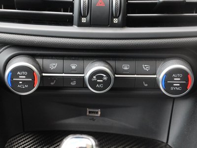 صورة 25 لـ 2019 ALFA Romeo JULIA