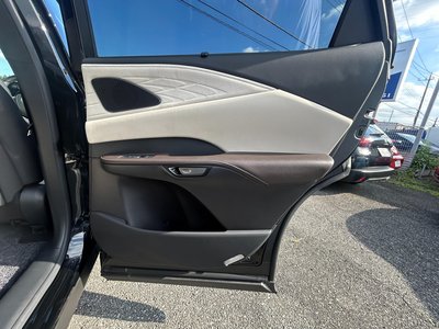 2023 Lexus RX thumbnail 23