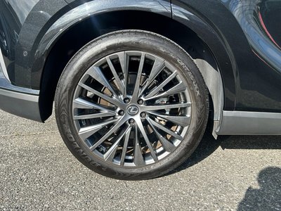 2023 Lexus RX thumbnail 36