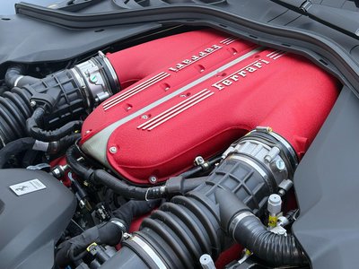 2026 Ferrari 12 CILINDRI 照片 37