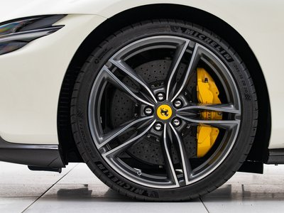 2025 Ferrari ROMA SPIDER thumbnail 25