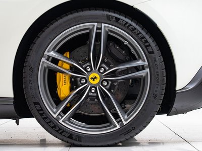 2025 Ferrari ROMA SPIDER thumbnail 26