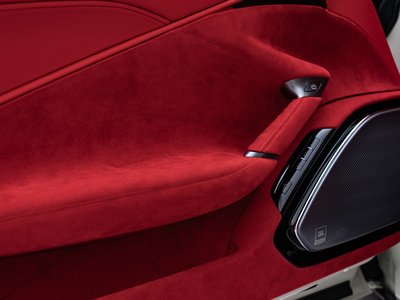 2025 Ferrari ROMA SPIDER thumbnail 35