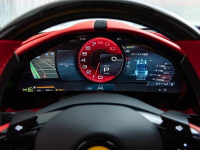 صورة 7 لـ 2025 Ferrari ROMA SPIDER
