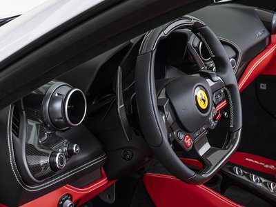 2022 Ferrari F8 SPIDER — фото 15
