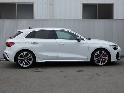 صورة 11 لـ 2025 AUDI S3 SPORTBACK