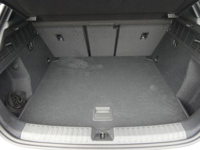 صورة 17 لـ 2025 AUDI S3 SPORTBACK