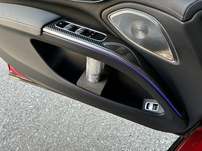 2024 Mercedes-BENZ EQS AMG thumbnail 29